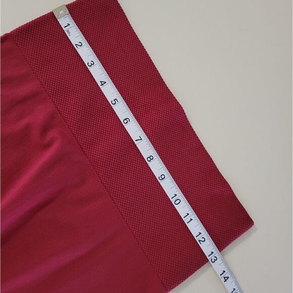 Zenena Outfitters Burgundy Capri Leggings - Picture 5 of 11
